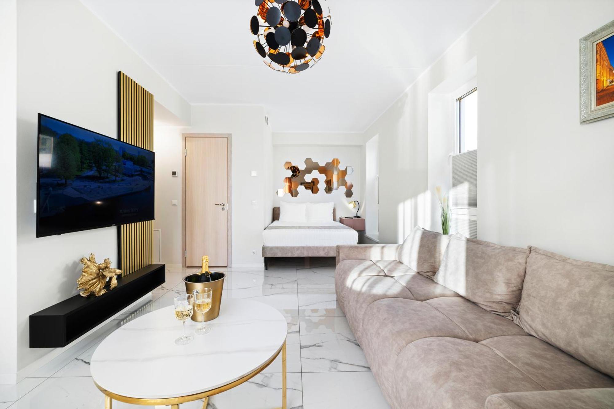 Fortune Apartments - River View, Contactless Tartu Buitenkant foto